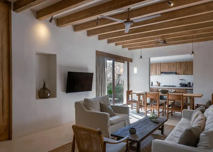 Casa de férias Boho Organic 3br Villa, Gated Community, Rooftop *